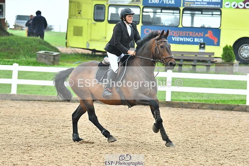 230730A-131300-09997 - Cls 33 85cm Amateur Quali