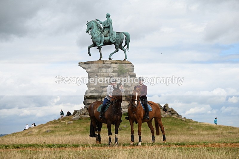 DSC_7036 - Time at Statue 12:45 to 13:15