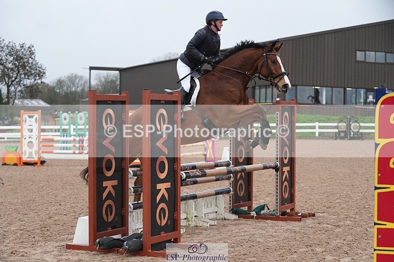 251107-094342-00096 - Cls 2 British Novice and 90cm Open