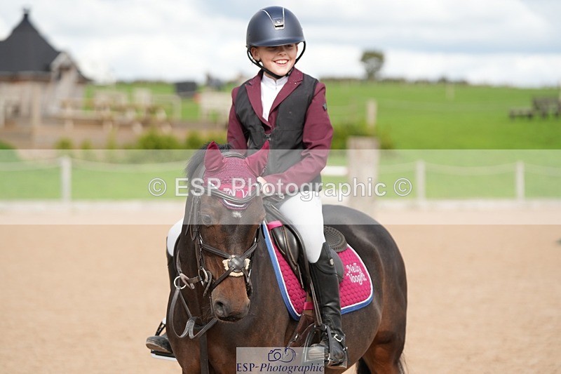 250921-151410-03805 - Cls 20 Pony 80cm Derby