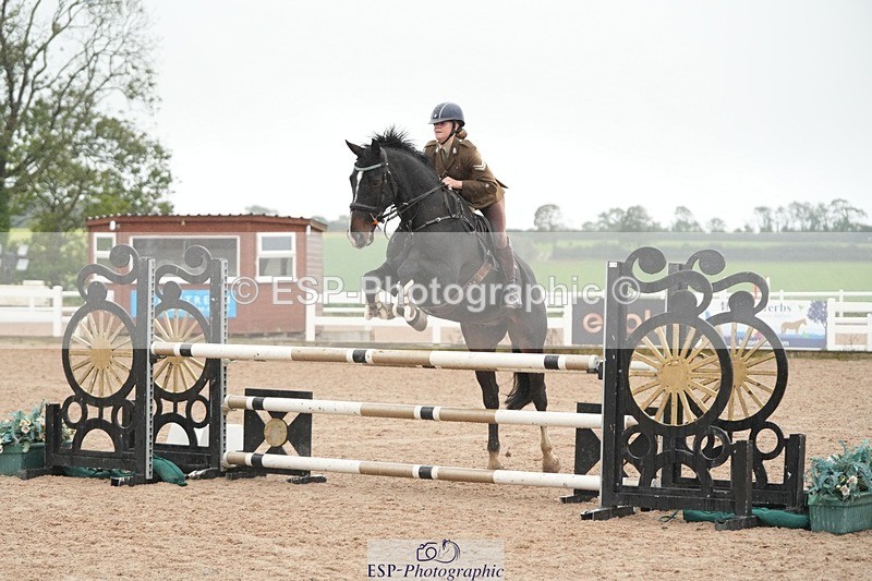 251003-124529-00891 - Cls 9 1.05m Amateur Qualifer