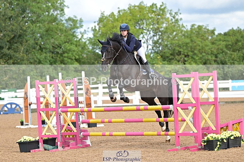 240912A-100816-00912 - Cls 8 Snr British Novice and 90cm Open