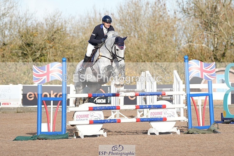 251108-103618-02195 - Cls 11 Snr 1.05m Open