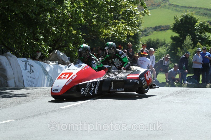 IMG_2631 - Sidecar Race 2 - TT 2013