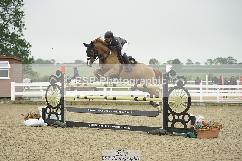 230722A-142334-09656 - Cls 23, 1 Star Gold 1.30m