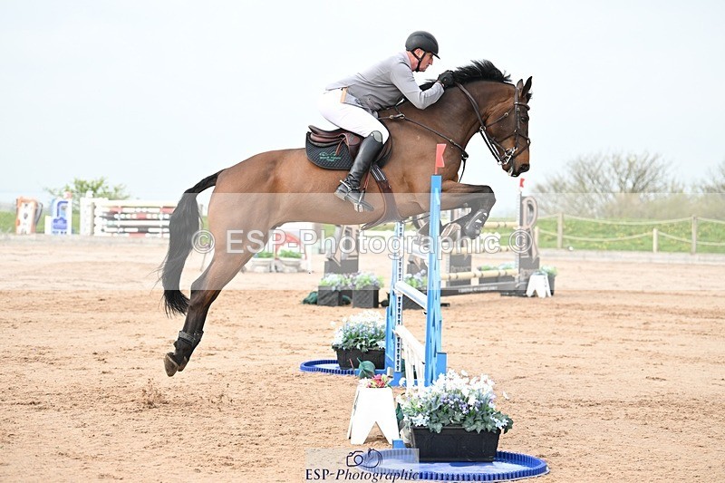 250425-095804-08064 - Cls 2 - 2 Star Small Tour