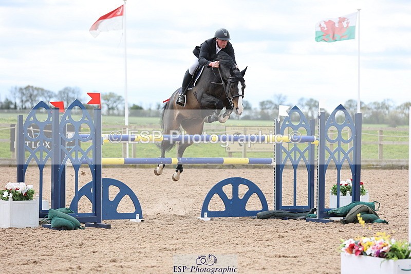 240419A-122939-07260 - Cls 6, 2 Star Medium Tour 1.35m