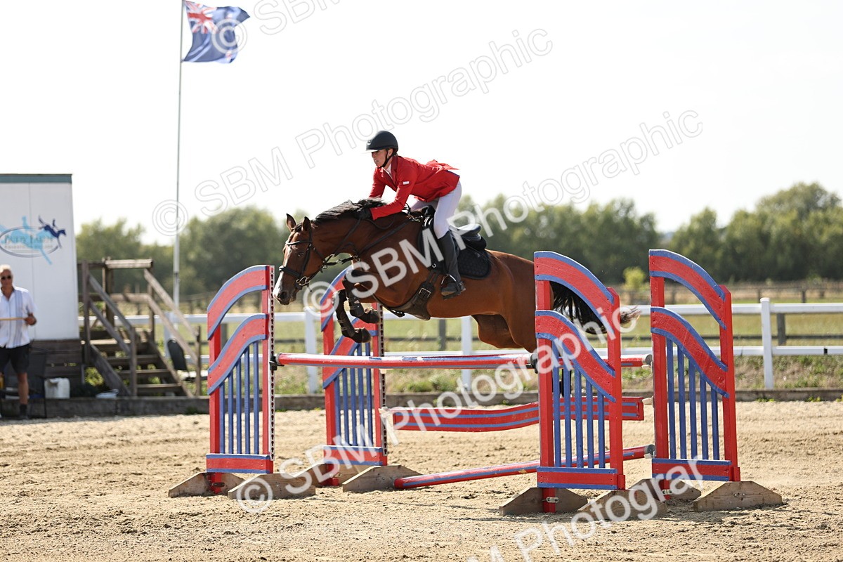 SBM_005264 - Class 6 = Senior Newcomers - 1.10m Open