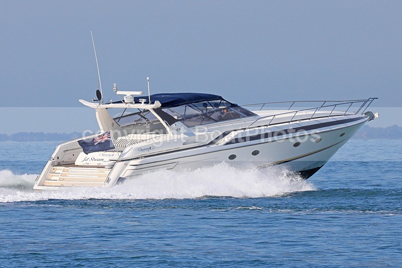 170902 JETSTREAM - SUNSEEKER RENEGADE 1Y3A8284 - Motorboats - Hardtop
