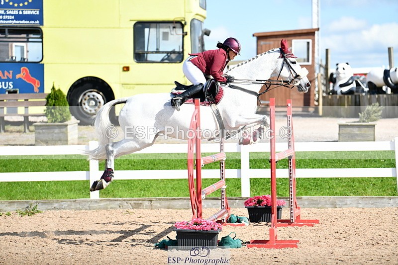 240913A-145726-04806 - Cls 25 1.10m Amateur Qualifier