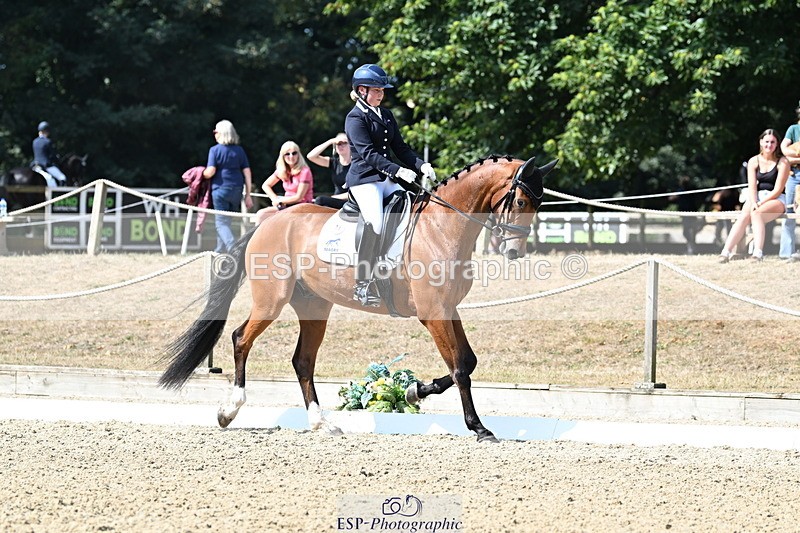 250810A-110522-05704 - 071-Abbie.NewburySeagry.Viceroy