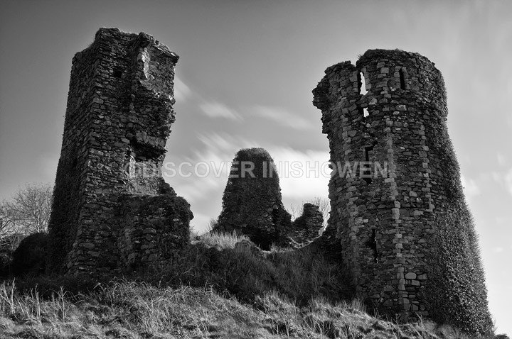 Northburg Castle - Inishowen peninsula- B&W