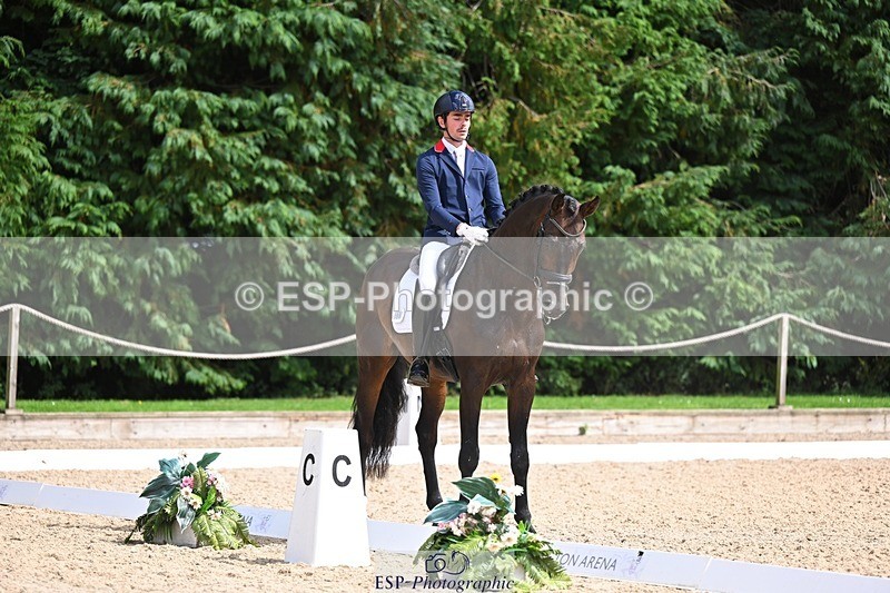 240809-152837-02079 - 196-Angus.Corrie-Deane-Nightly