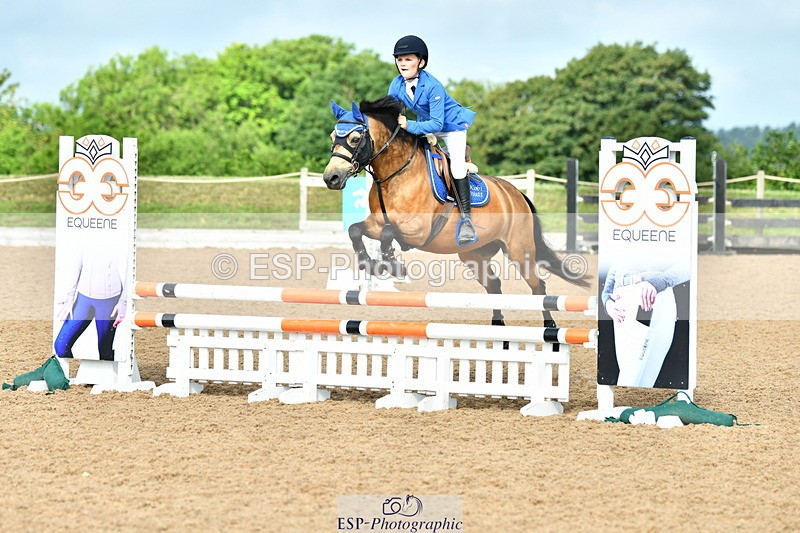 230624A-090637-00043 - Cls 36 Stepping Stones 128 & 138cm