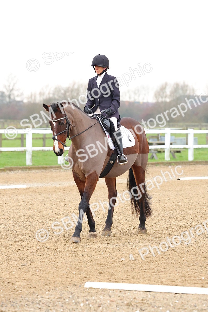 SBM_001385 - Class 8-11 - Novice 2 - Elementary 2