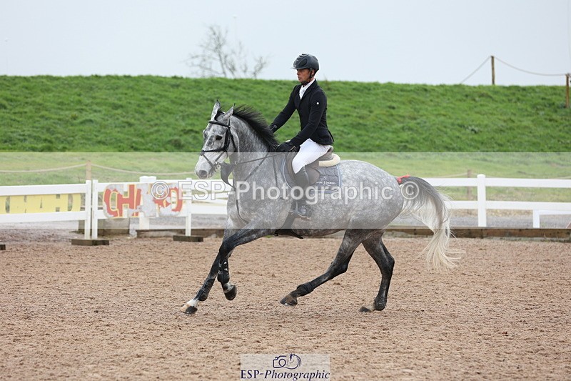 231112A-112413-03596 - Cls 18 Discovery & 1m Open