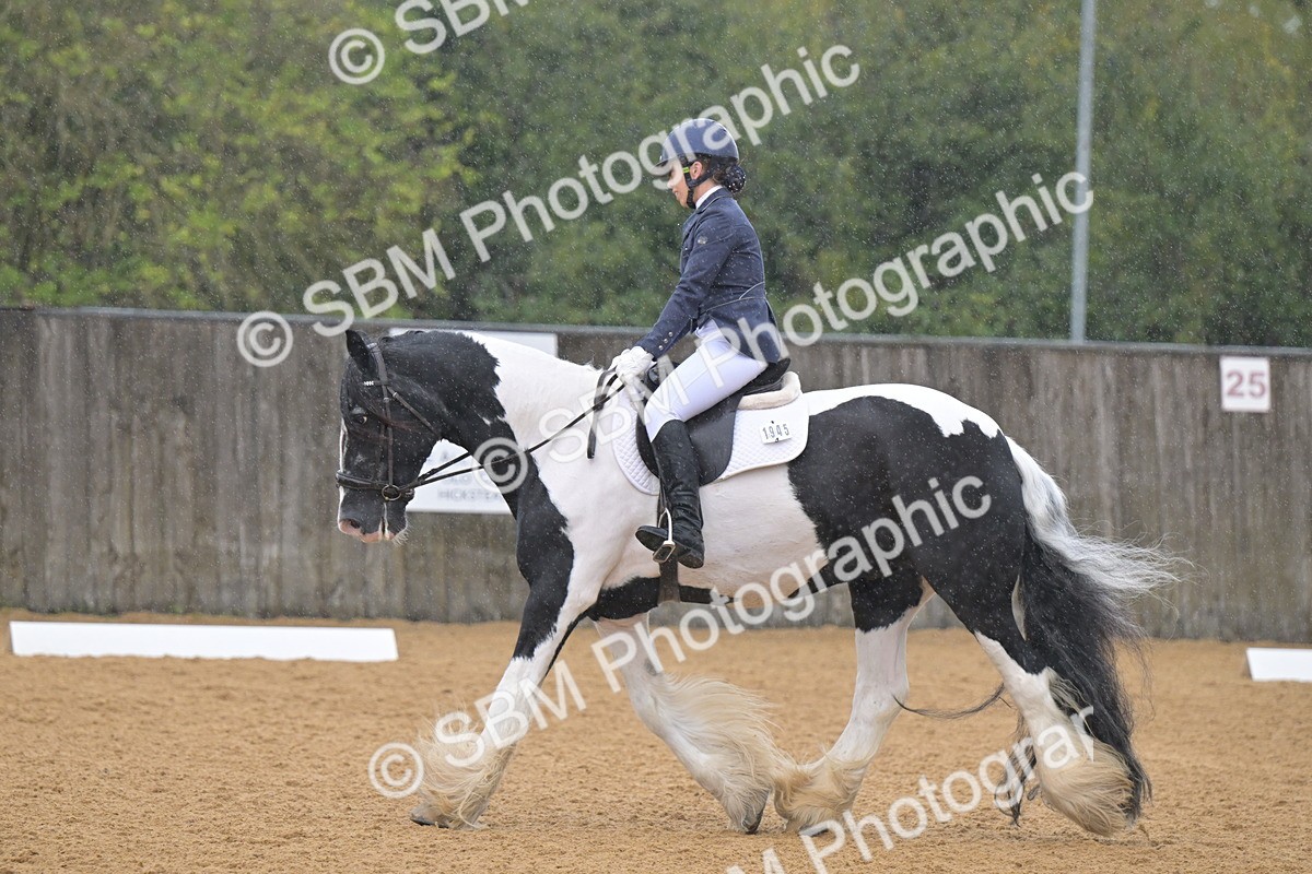 SBM_02216 - D2 - Small Tour Championship Intro 2