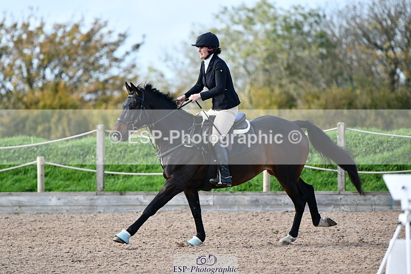 241026A-120710-01157 - SAT Cls 26+27 Club and Schools 90cm