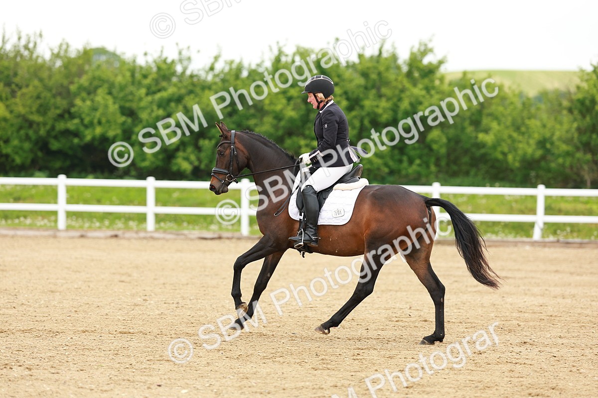 SBM_005388 - Class 16 - Novice 6