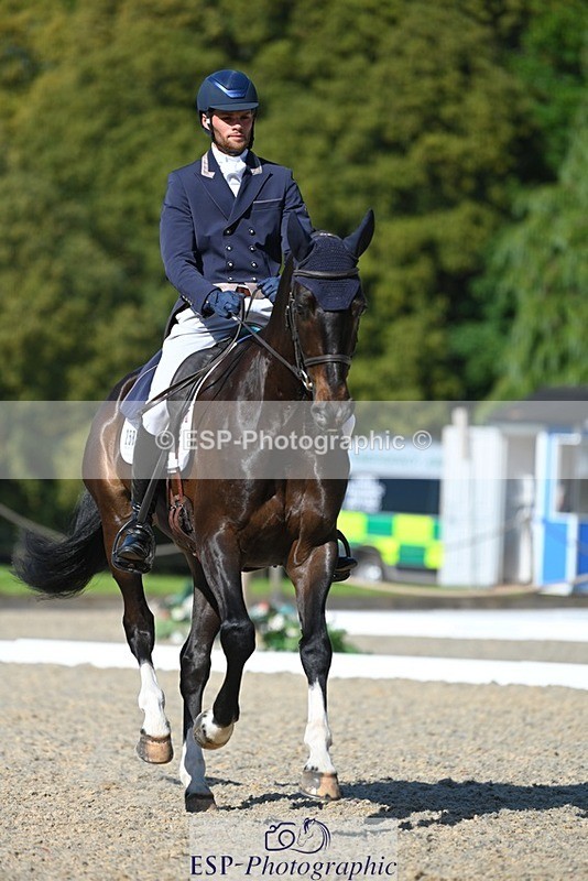 230526-165621-07449 - 258-DHI_KING_NELSON-Barnie_Brotherton-WEDTrotUp+DR