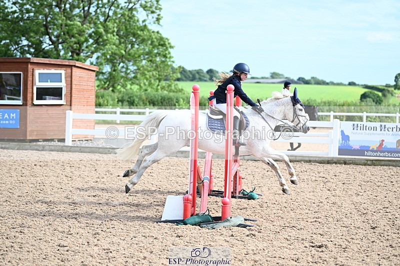 240611A-172503-00555 - 70cm