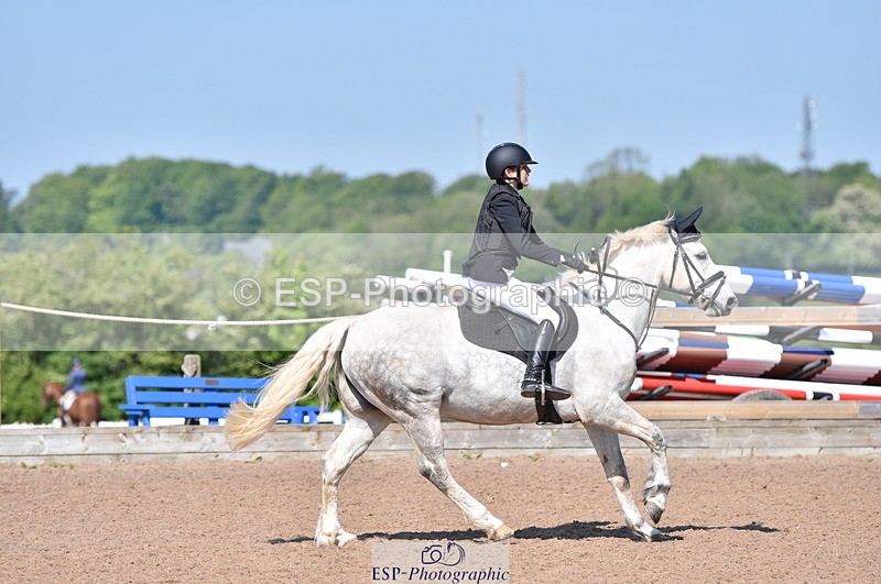 230520A-102256-00084 - 70cm