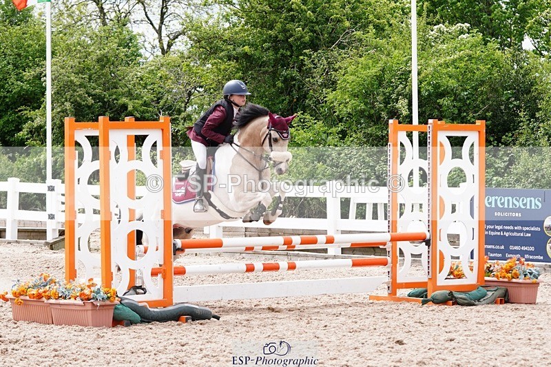 250505-125930-04444 - Cls 20+21 Club and Schools 70cm