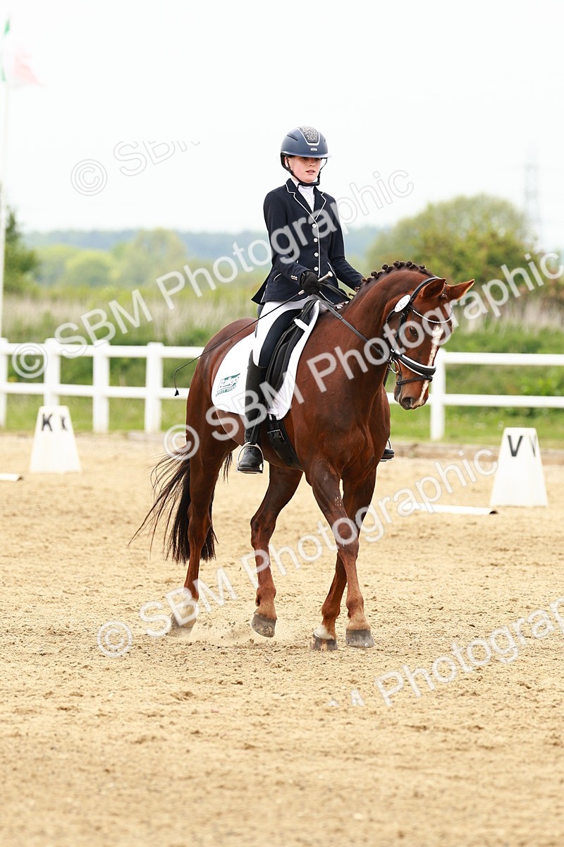 SBM_001600 - Class 7 - Novice 5