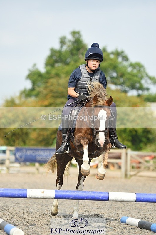 230817-104830-01779 - Kay's 2nd Group - Arena