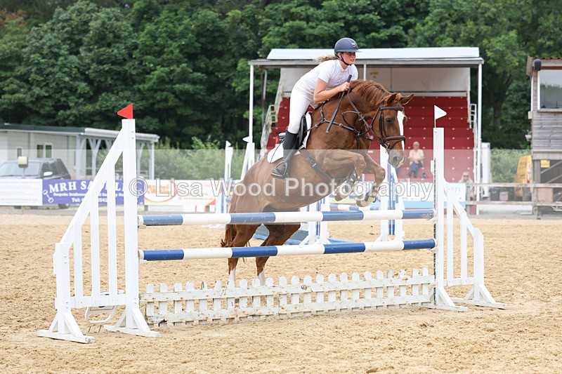 3E7A6206 - Class 7: Senior 1.05m