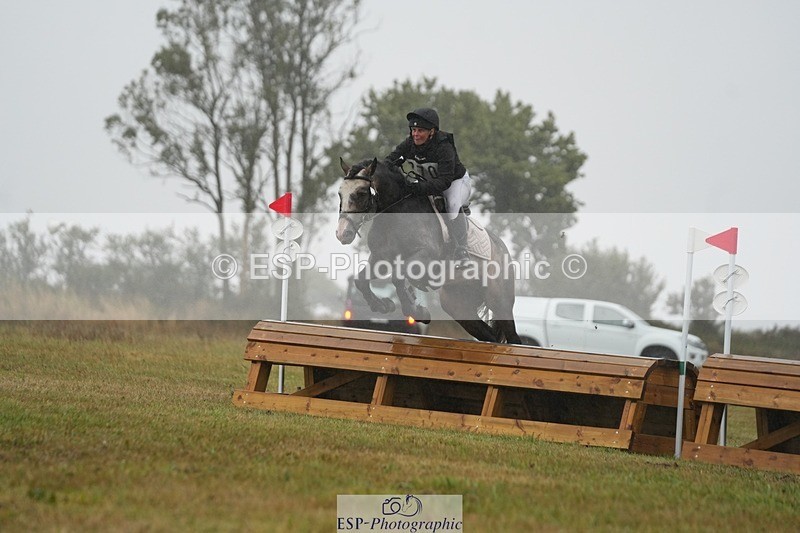 250830-152052-04002 - F-270-Charlotte.Cutts