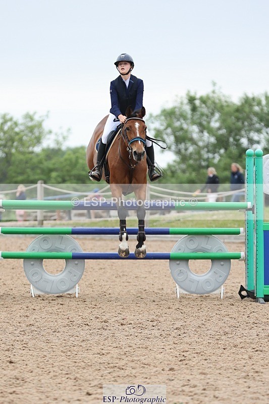 250524-125812-04865 - Cls 15 Snr Fox 1st Rnd