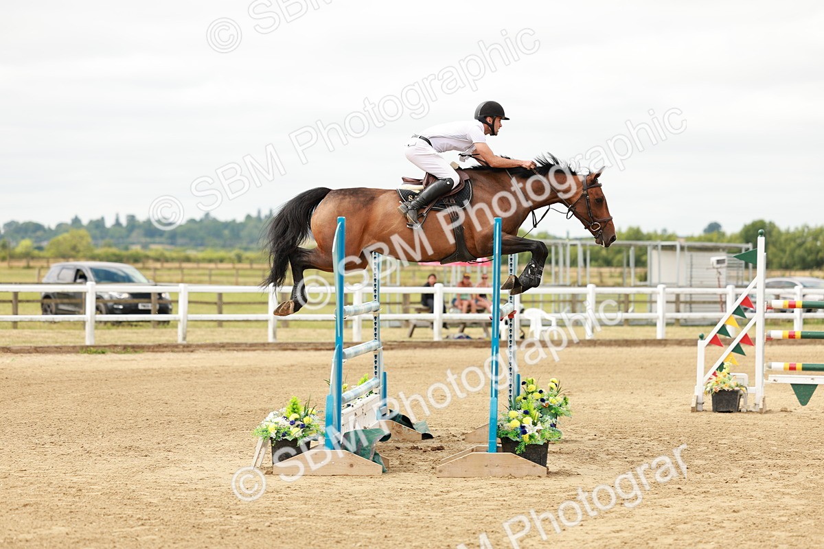 SBM_017346 - Class 21 - Senior Newcomers Championship 2d Rd