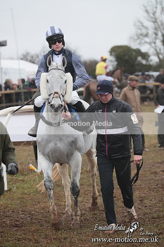 PtP 260125 415 - Cocklebarrow Point-to-Point racing with the Heythrop Hunt 26/01/25