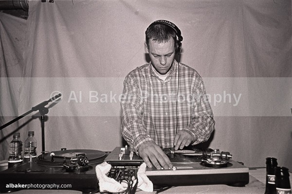 48 aim - Friends-&-Family @ sankeys-soap 28.02.02