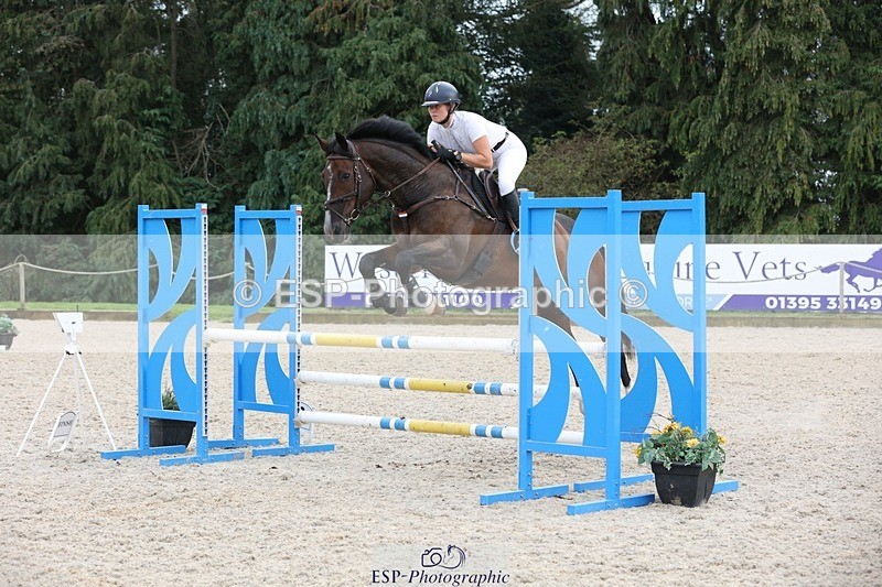 230908-160856-02772 - Cls 8 Snr 1.05m Open