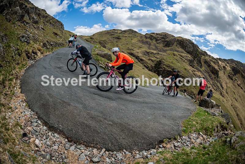 135927 - Hardknott Hairpin 13.00 - 14.00