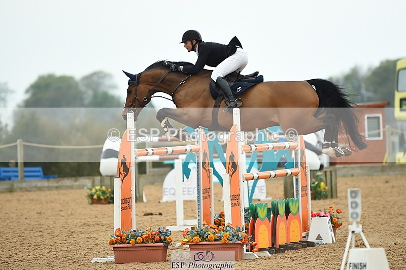 230504A-141520-02149 - Cls 11 National 1.40m Open