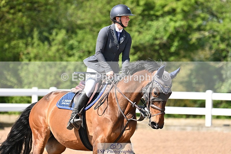 240509A-110618-01411 - Cls 2 Discovery and 1m Open