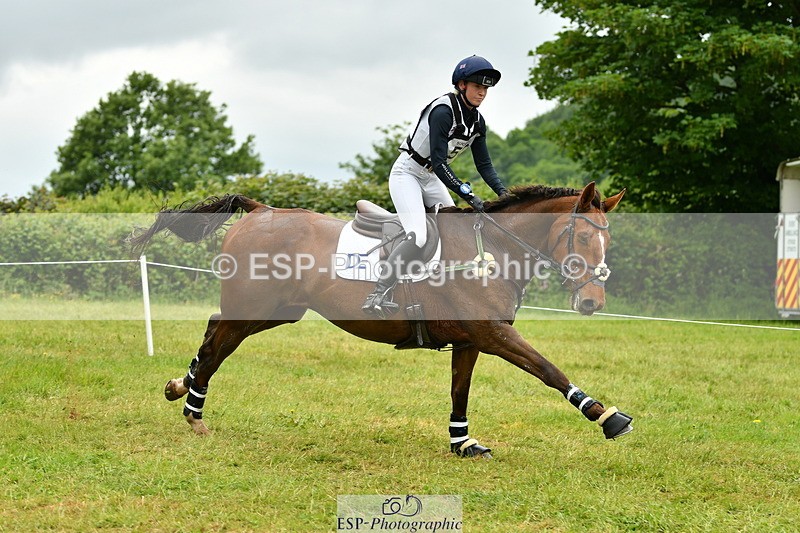 250524A-102457-08684 - A-056-Ivy.Fisher-BALIEF.DE.REVE