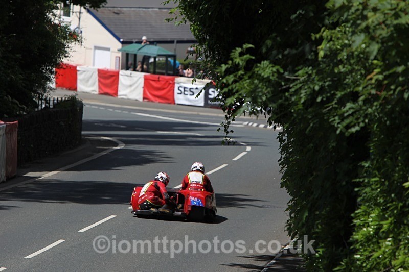  - Sidecar Race B