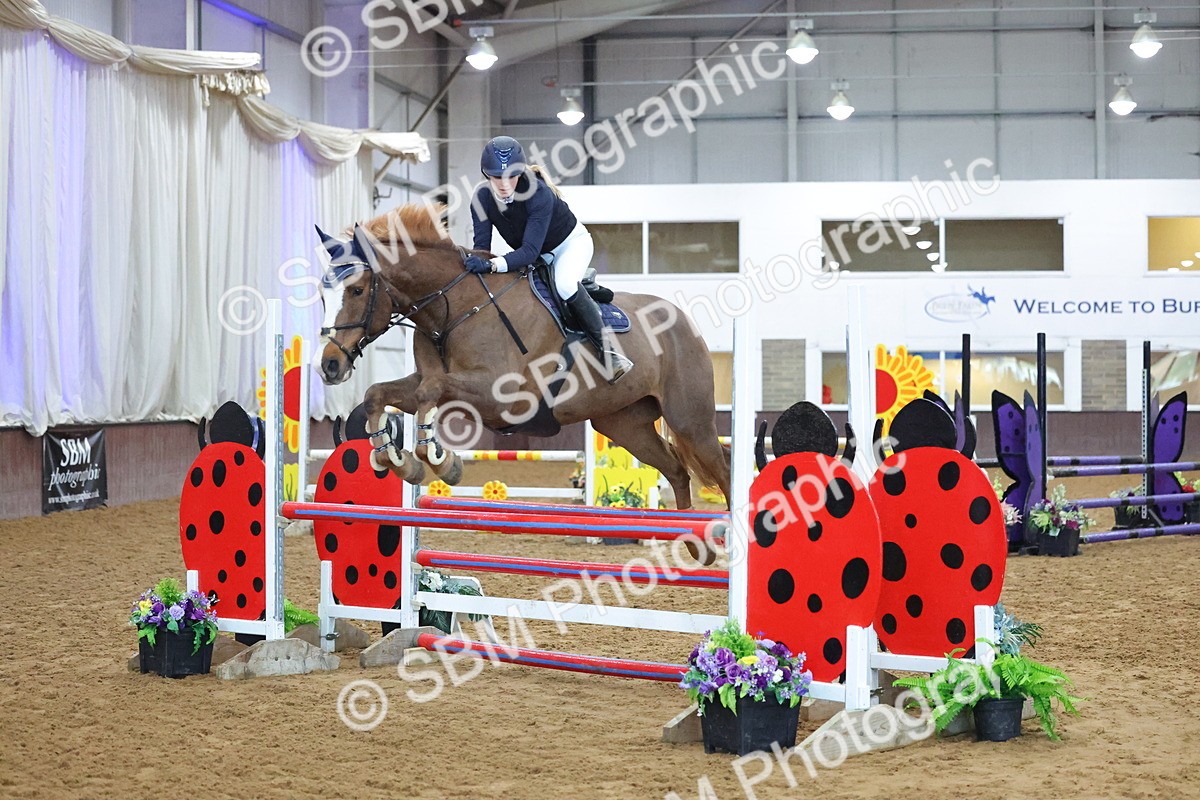 SBM_005311 - Class 22 - Bliss of London Novice Winter Championship Qualifier 90cm