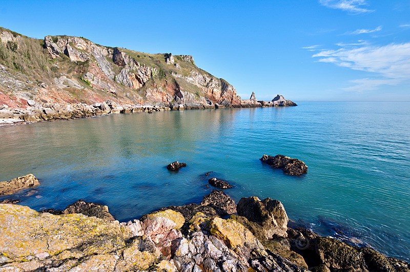 Turquoise sea at Anstey's Cove in springtime