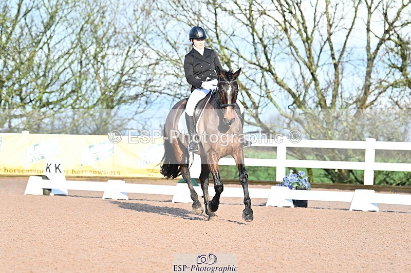 240218A-090300-04643 - 279-TILA.DA.COSTA-Leomiro