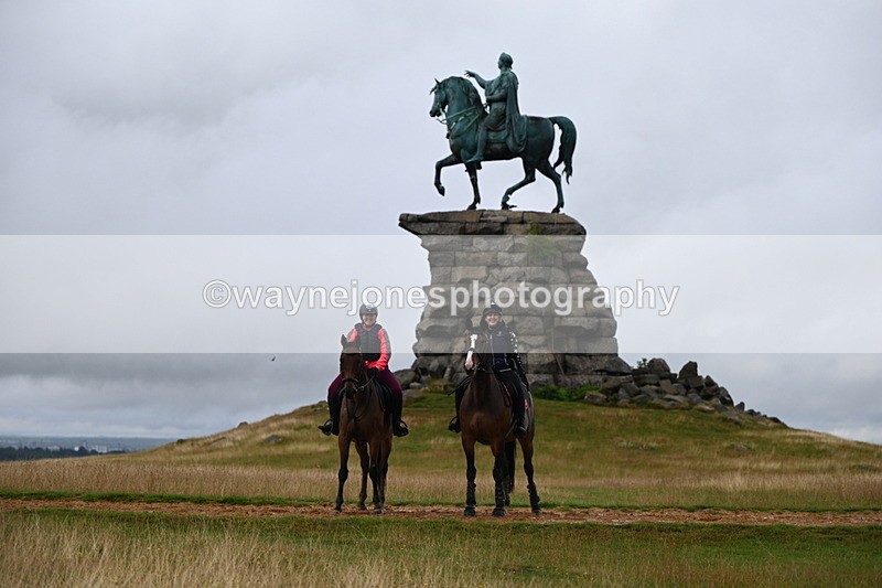 DSC_3893 - Time at Statue 14:56 to 15:05
