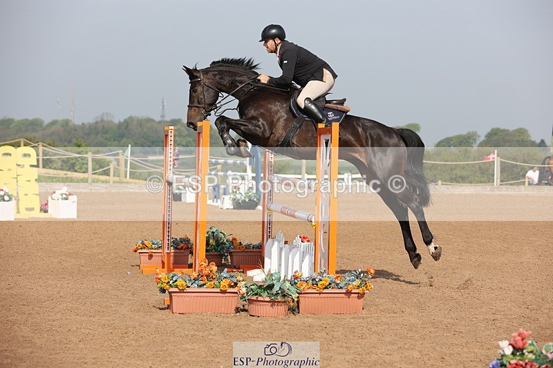 240511A-092456-11062 - Cls 32 Foxhunter