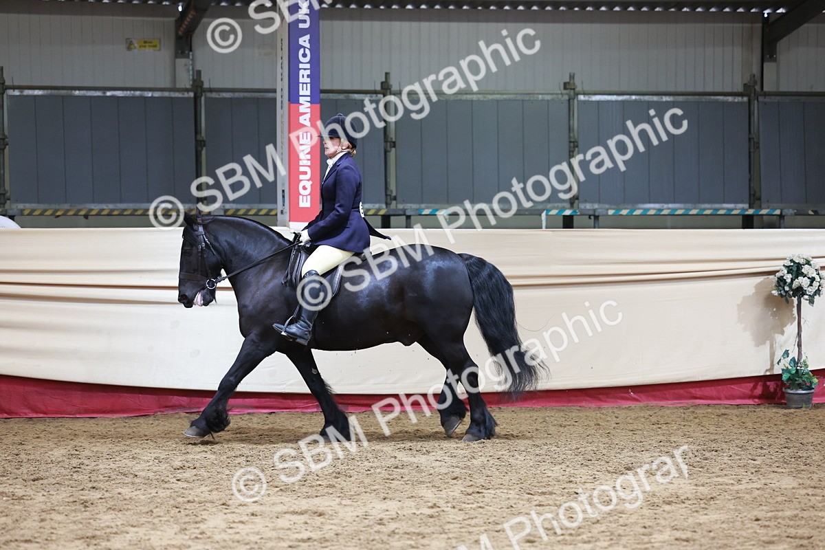 SBM_18765 - Class 952 - M&M Ridden Supreme Final