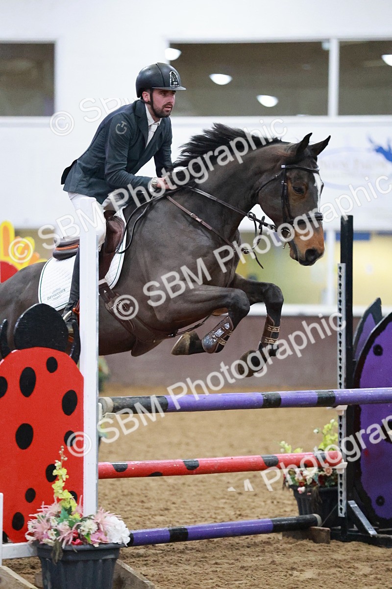 SBM_003927 - Class 16 - Senior Discovery - 1.00m