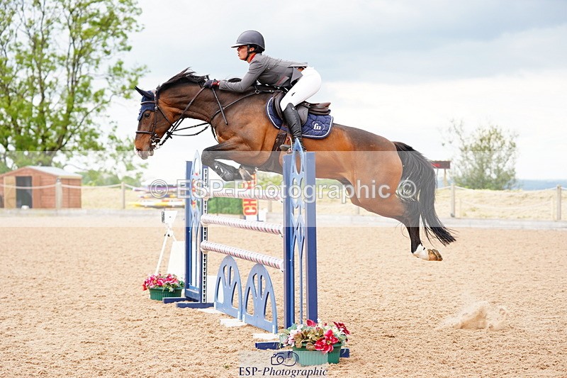 240524A-144852-04353 - Cls 18 National 1.40m