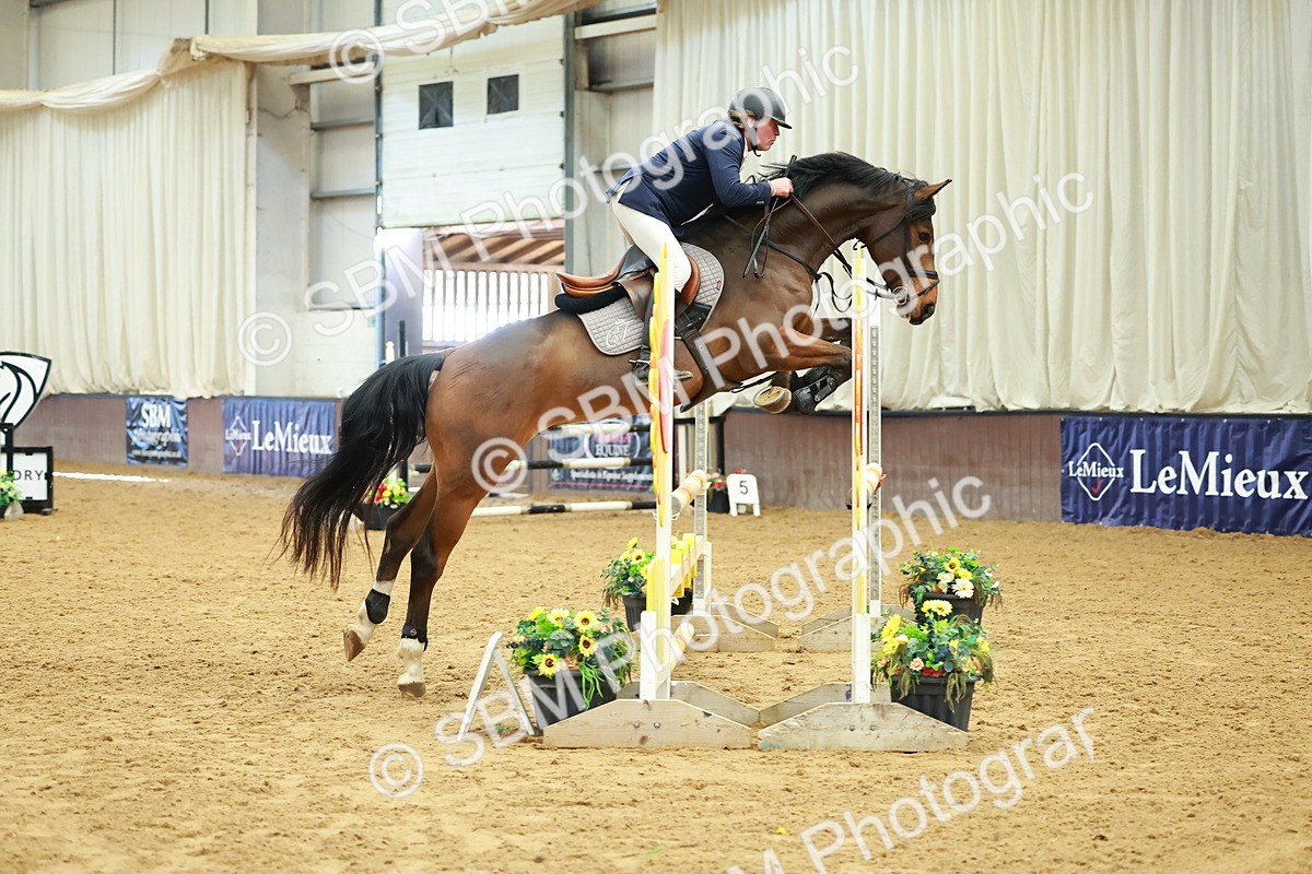 SBM_006333 - Class 17 - Senior Discovery - 1.00m